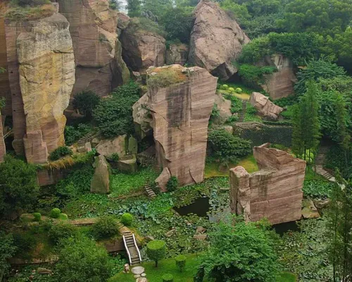 Private Day Tour to Lianhua Mountain and Shawan Town with Lunch from Guangzhou